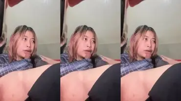 Gadis Neni Cantik Pasrah Servis Kasur Crot poster