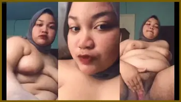 Kompilasi Masturbasi Cewek Hijab Gemoy Tobrut poster