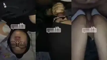 Ukhti Hijab Cantik Pasrah Goyang Kasur Crot poster