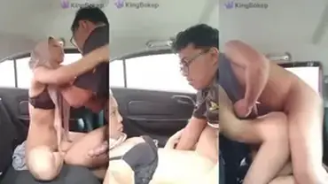 Ukhti Hijab Cantik Pasrah Goyang Kasur Mobil poster